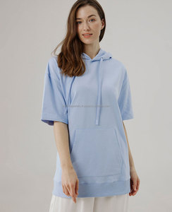 Vente en gros de sweats à capuche d'hiver conçus sur mesure pour femmes tissu tricoté léger à la mode décontracté solide sweats à capuche tricotés pour femme - Product Image 2