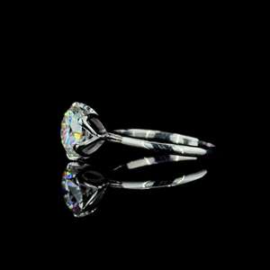 แหวนเงินแท้ 925 ประดับมอสซาไนต์ ดีไซน์คลาสสิก สวยหรูดุจเพชร เหมาะสำหรับผู้หญิง สวมใส่ได้ทุกวัน ใช้ในงานเฉลิมฉลอง หรือเป็นของขวัญส่งเสริมการขาย - Product Image 1