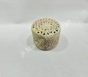 Fait à la main 2024 Arrivée de boîtes à bijoux en stéatite naturelle Sculpture sur pierre unique avec un nouveau design pour le stockage de colliers - Product Image 3