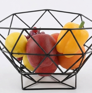 Corbeille à fruits moderne en fil métallique noir géométrique pour table de cuisine - Product Image 3