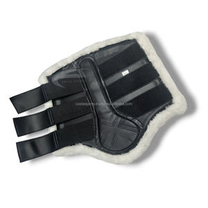 Bottes de protection pour chevaux Costa Sports, doublure douce en fourrure et résine, équipement de course durable, personnalisables - Product Image 6