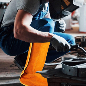 Chaussures de protection industrielles robustes en cuir de vachette pleine fleur pour soudeurs, ignifuges, avec logo personnalisé - Product Image 2