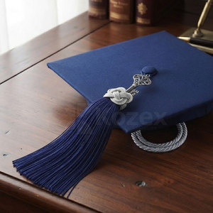 Glandes de chapeau de haute qualité avec finition douce pour la décoration d'uniformes, accessoires de mode et tenues cérémonielles - Product Image 3