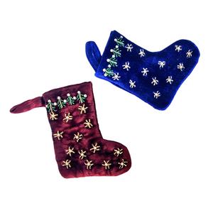 Fabriqué en Inde, chaussettes brodées à la main, ornements suspendus festifs en velours perlé pour la décoration de la maison à un prix excellent - Product Image 1