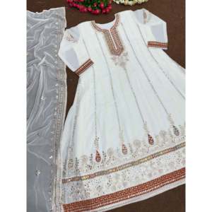 Magnifique robe Anarkali pour soirée avec un dupatta fantaisie - Product Image 2