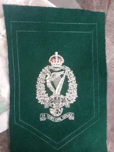 Insignia Bordada con Lentejuelas, 24 Años de Servicio Leal, Termoadhesiva, Verde, Fieltro No Tejido, Forma de Estrella - Product Image 1