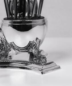 Porte-couverts de luxe finition argentée pour une décoration de cuisine somptueuse, organisateur de salle à manger familiale et idée de cadeau élégante - Product Image 6