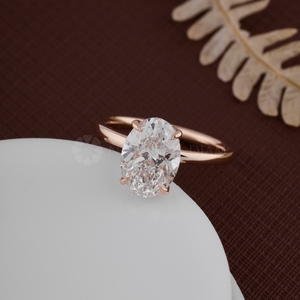 Bague solitaire en or rose à coupe ovale au design tendance, avec diamant de laboratoire, bijoux fins pour femmes - Product Image 1