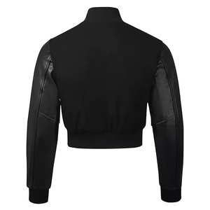 Veste universitaire courte pour femme, entièrement noire, corps en laine et manches en cuir, style Letterman, veste bomber courte, confortable - Product Image 2