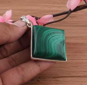 Colgante de malaquita verde natural y peridoto, collar de plata de ley hecho a mano con piedras preciosas, joyería boho, regalo para mujer - Product Image 5