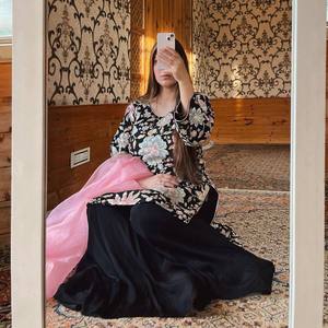Designer <b>Chiffon</b> Party Wear Top and Bottom with Three-Quarter Sleeves and Dupatta - Product Image 2