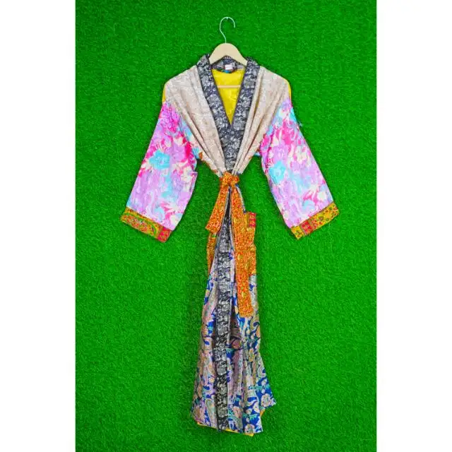Cappotto estivo in stile Kimono in seta bohémien da donna con copertina Saree in seta indiana abbigliamento da festa abito da bagno stile Patchwork