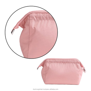 Vietnam Factory Wholesale Eco Recycled Leather Makeup <b>Bags</b> Custom Logo Fashionable <b>Hanging</b> Travel <b>Toiletries</b> <b>Bag</b> for Zipper - Product Image 2