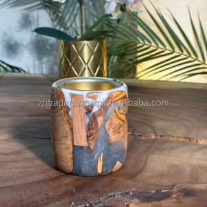 Madkhan en bois sculpté sophistiqué avec pot à arôme de résine d'oud pour une parfumerie arabe authentique, coins de bien-être à domicile et Ramadan - Product Image 1