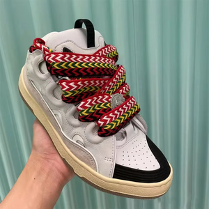 Chaussures de créateur de luxe très vendues, baskets lumineuses antidérapantes respirantes à plateforme et à lacets pour la marche - Product Image 4