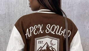 Chaquetas Varsity Personalizadas para Mujer, Bordado Chenille OEM, Cuero Tejido con Letras Impresas, Chaqueta Deportiva Ecológica con Logotipo de Béisbol - Product Image 5