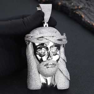 Colgante con Rostro de Cristo, Plata 925, Bañado en Rodio, Moissanita Redonda de Corte Brillante, Microincrustaciones, Amuleto Religioso para Hombre - Product Image 1
