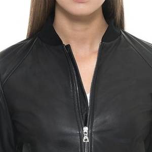 Chaquetas de mujer negras lisas con logotipo personalizado, chaqueta vintage para invierno, ropa exterior de cuero, chaquetas bomber auténticas, ropa de calle. - Product Image 4