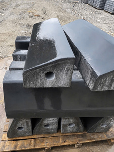 Moule à bordure en plastique PP BAVIGO pour la fabrication de bordures préfabriquées simples - Product Image 2