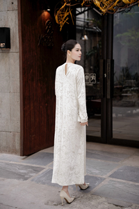 Vestido Midi Casual de Terciopelo con Cuello Redondo, Manga Regular, Cintura Holgada y Transpirable, Elegante y de Lujo, para Primavera/Verano, OEM ODM - Product Image 4