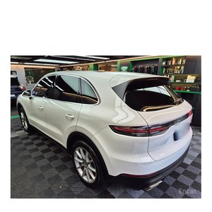 Porsche Cayenne 3.0 2024 con Caja de Cambios Automática, 154.000 km, Asientos de Cuero, Cámara Trasera, Volante a la Izquierda - Product Image 5