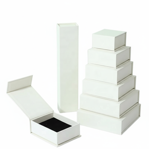 กล่องไปรษณีย์แบบใช้แล้วทิ้งจากเวียดนาม พร้อมเคลือบเงาและบุฟองน้ำ ปิดผนึกด้วยแม่เหล็ก รีไซเคิลได้ เหมาะสำหรับการขายอาหารปลีก - Product Image 4