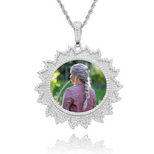 Colgante Personalizado con Foto, Chapado en Oro y Plata, con Diamante Cultivado en Laboratorio, Recuerdo, Certificado IGI, Unisex, Directo de Fábrica - Product Image 4