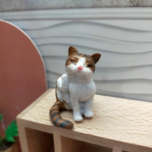 Adorno de Escritorio de Gato en Miniatura, Figura de Animal de PVC, Accesorios para Decoración de Casa de Muñecas, Edad 14+ - Product Image 1