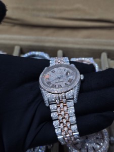 นาฬิกาหรูหราอัตโนมัติประดับเพชร VVS สี D มอยส์ซาไนต์ สายสแตนเลสสตีลขนาด 16 มม. ฟังก์ชั่นแสดงวันที่แบบอนาล็อก สไตล์ฮิปฮอป สำหรับทั้งชายและหญิง - Product Image 4