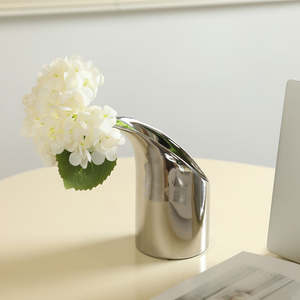 Florero de Acero Inoxidable Plateado, Moderno, con Corte Inclinado, Pulido, para Escritorio, Maceta Floral Minimalista, Decoración de Mesa de Oficina, Artesanía Metálica de Lujo - Product Image 4