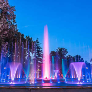 Fuente de Agua Moderna para Exteriores, Cuadrada, con Luces LED, Música, Fácil Instalación, Acero Inoxidable, para Niños - Product Image 3