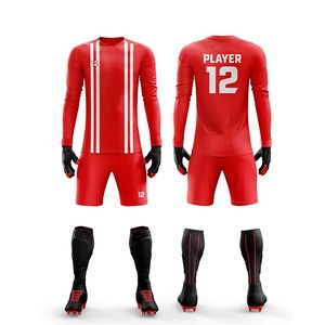 Tenue de football spécialement conçue, comprenant des gants et des chaussettes montantes avec impression personnalisée sur l'ensemble complet pour la sélection d'équipe. - Product Image 4