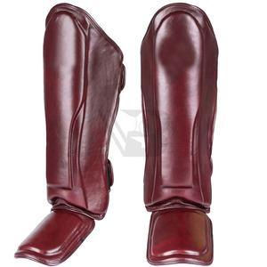 Protège-tibias légers en cuir avec protection antidérapante pour les pieds et les genoux, pour le kickboxing, le MMA et tous les sports de combat debout - Product Image 1