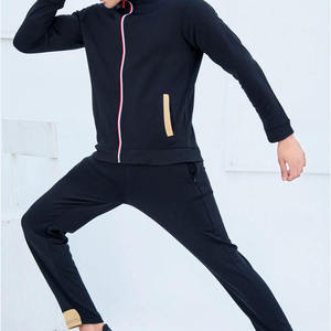 Ensemble de survêtements pour hommes au design optimal, vêtements d'hiver à prix bas, nouvelle arrivée, best-seller, logo personnalisé, option grandes tailles, service OEM - Product Image 2