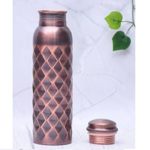 Bouteille d'eau en cuivre pour usage quotidien, cadeau de Diwali, pour la maison et la cuisine, qualité supérieure, bouteille d'eau en cuivre émaillée imprimée - Product Image 4