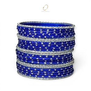 Juego de Brazaletes de Acero Inoxidable Azul para Niñas, con Zirconia Plateada Brillante de Alta Gama, Estilo Indio para Bodas - Product Image 3