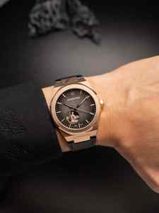 Reloj deportivo analógico automático para hombre Alexander Ferros 9292R-01 Miyota 39 mm con cristal de zafiro y correa de cuero con hebilla de acero inoxidable - Product Image 6