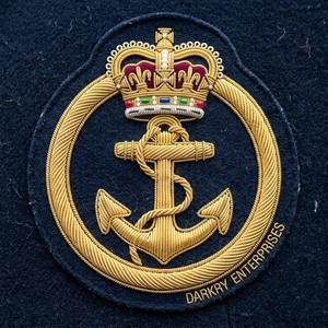 Écusson en fil d'or fait main, emblème trois étoiles en feutre marine personnalisé, insignes d'uniforme professionnels sur mesure, vente en gros pour institutions - Product Image 6