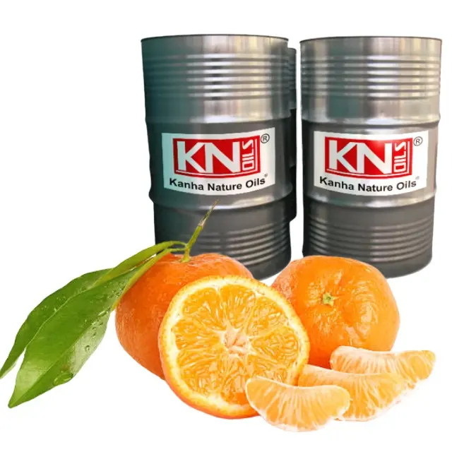 Aceite esencial de mandarina, fabricante indio Kanha Nature, aceites utilizados en aromaterapia y productos para el cuidado de la piel y para mejorar el estado de ánimo