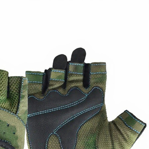 Guantes de Gimnasio de Medio Dedo con Camuflaje, Palma de Cuero Transpirable, Guantes de Entrenamiento para Levantamiento de Pesas, Correa de Muñeca Ajustable - Product Image 2