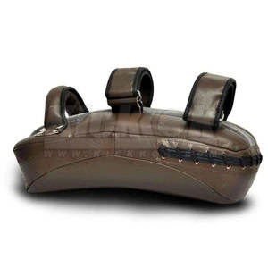 Vente en gros : Meilleure vente – Cible de frappe thaïlandaise respirante, écologique, en cuir durable, nouveau design personnalisé, haute qualité pour le kickboxing - Product Image 5