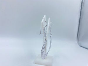 Boucles d'oreilles élégantes en argent sterling 925 plaqué or pour femmes, idéal pour les mariages et les fêtes. - Product Image 2