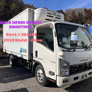 Camioneta Refrigerada ISUZU ELF Usada en Buenas Condiciones, Híbrida, con Funcionamiento Más Suave - Product Image 1