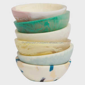 Bol de service à salade en bois de manguier fait à la main en résine époxy de qualité supérieure Design moderne et fêtes de mariage d'Inde - Product Image 1