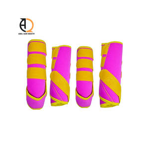 Accessoires pour chevaux professionnels fabriqués en usine, protège-tendons, équipement équestre, bottes de course pour chevaux - Product Image 1
