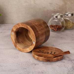 Recipiente de Sal de Madera Premium con Tapa Hermética, Apto para Lavavajillas, Duradero y Ecológico, para la Encimera de la Cocina o la Mesa de Comedor - Product Image 1