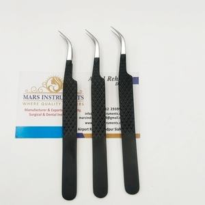 Pinzas Curvas para Extensión de Pestañas con Aislamiento, Pinzas para Pestañas con Recubrimiento de Color Negro - Product Image 3