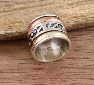 Bague en argent sterling 925 avec serti clos pour le soulagement de l'anxiété et la méditation, idéale pour les occasions festives, bijoux de style classique, vente en gros - Product Image 6