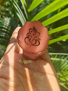 Caja de Kumkum Ganesha Esmerilada Hecha a Mano: una elegante combinación de devoción, arte y elegancia festiva - Product Image 3