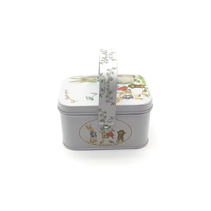 กล่องเหล็กพิมพ์ลายกระต่ายปีเตอร์ สำหรับใส่ขนม/บิสกิต - Product Image 6